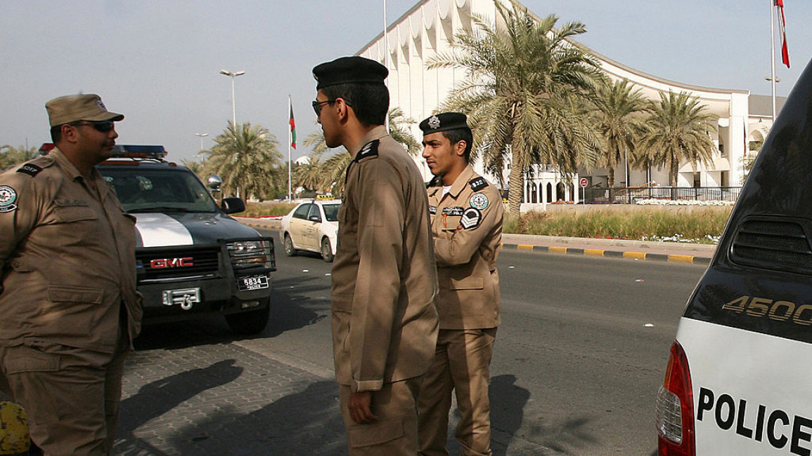 Kuwait Tahan 18 Orang Diduga Donatur Kelompok Milisi Bersenjata Syi'ah Libanon Hizbulata